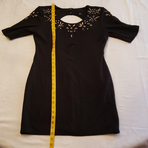 H&M dress - Picture 3 of 8